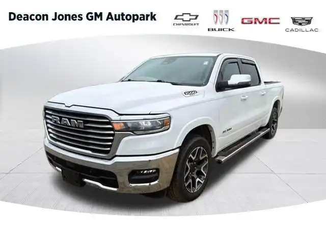2025 RAM 1500 Laramie 4x4 Crew Cab 5'7's photo