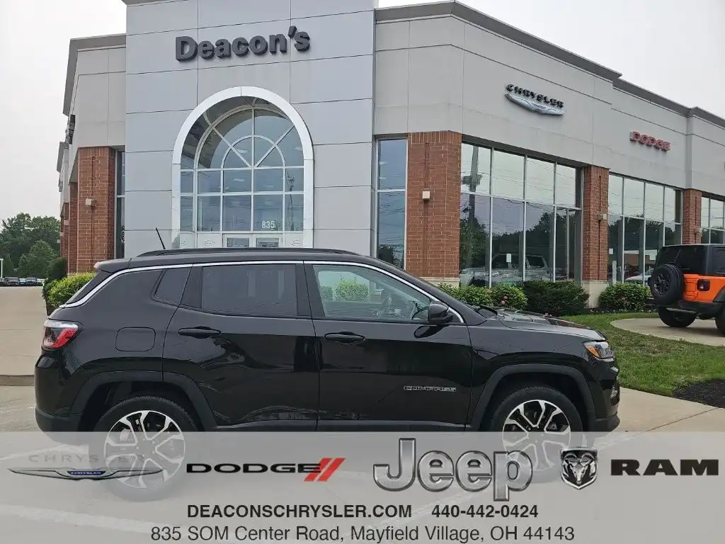 2022 Jeep Compass Limited 4X4's photo