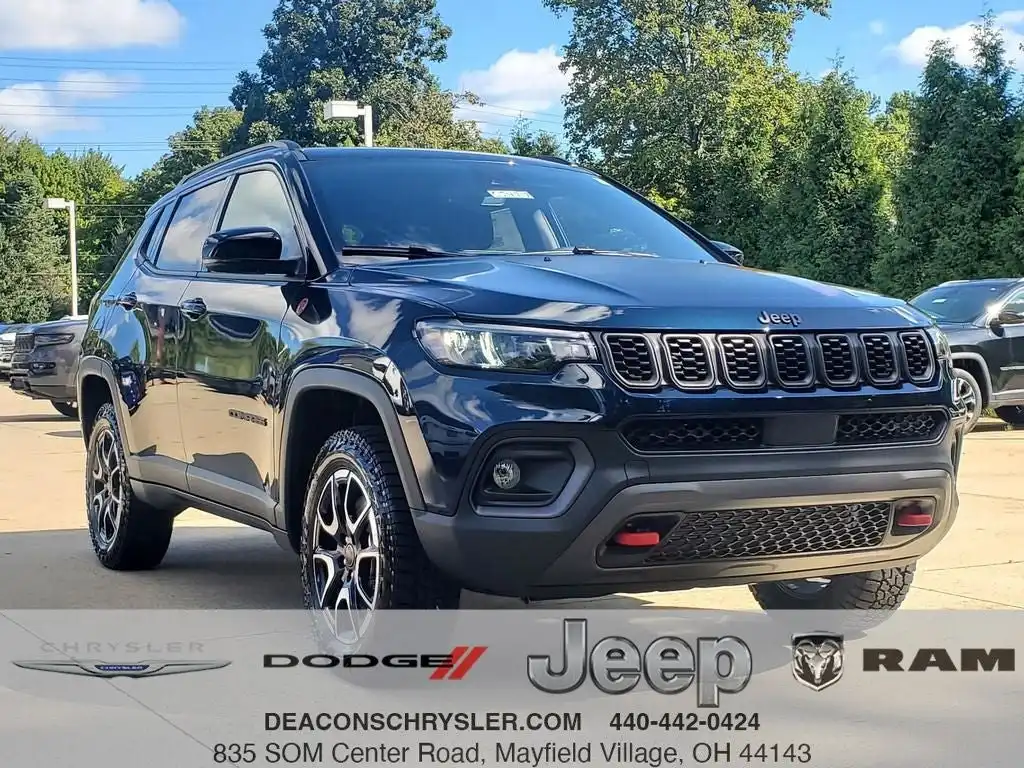 2026 Jeep Compass Trailhawk 4WD's photo