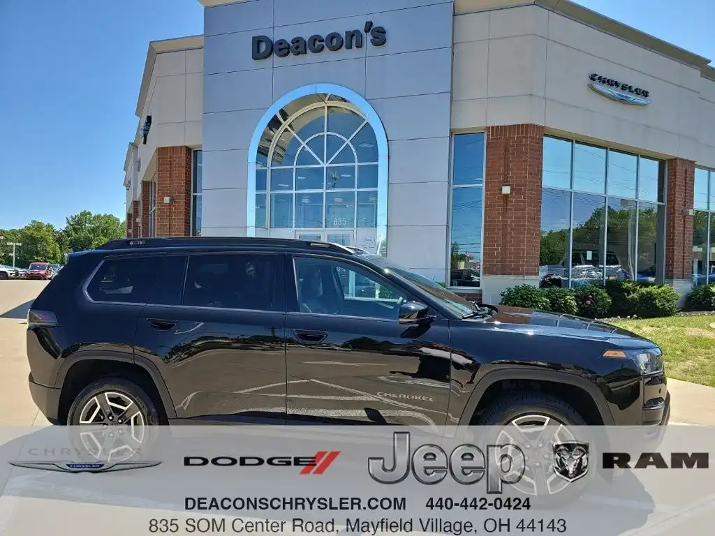 2026 Jeep Cherokee Limited HEV 4X4's photo
