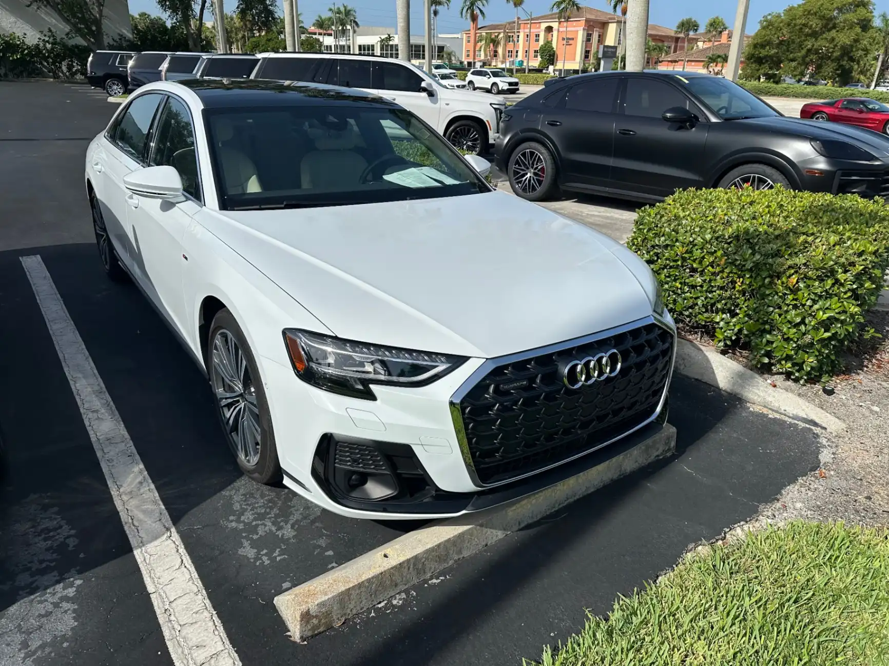 2023 Audi A8 55 TFSI L quattro Tiptronic's photo