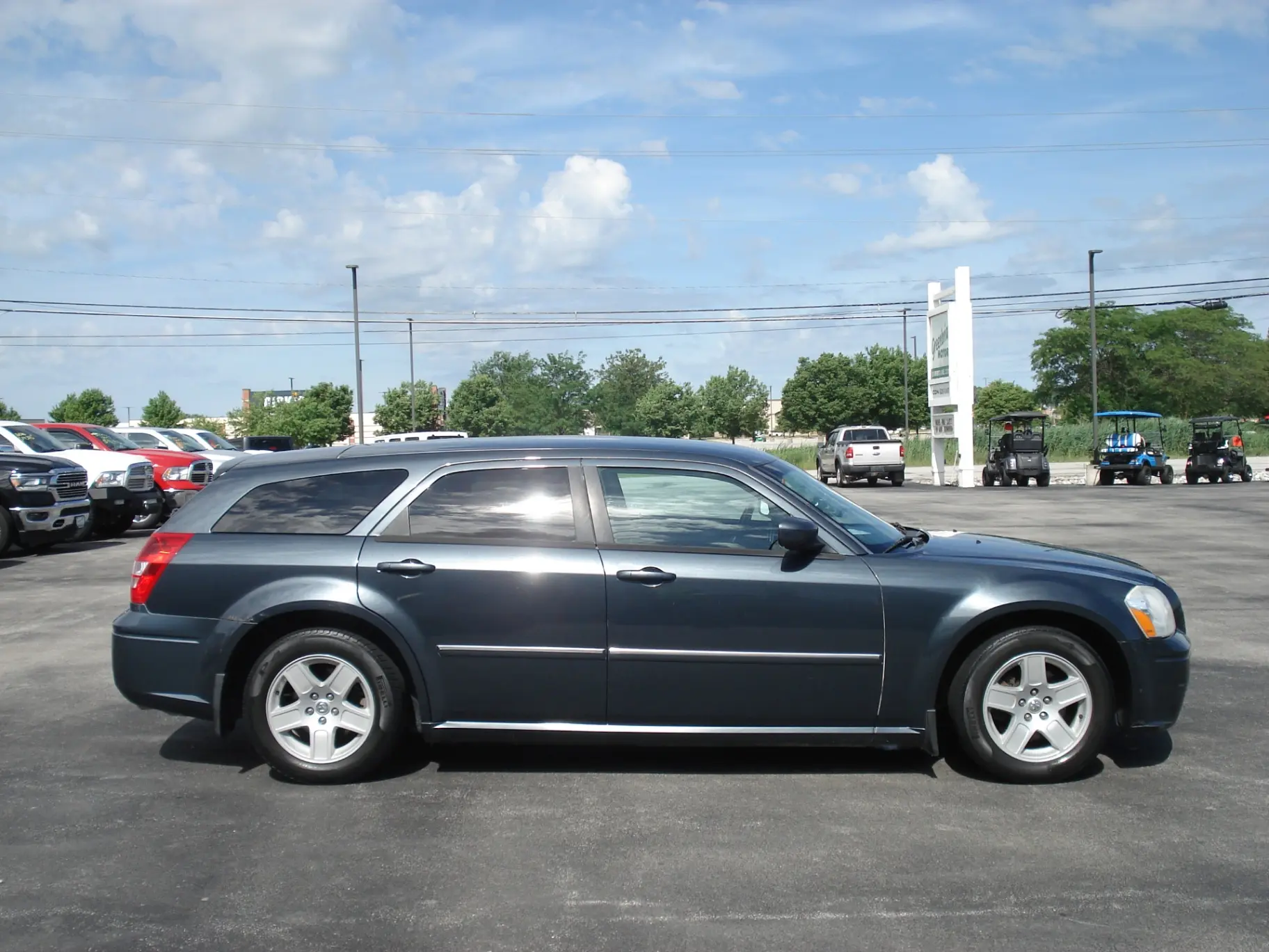 2007 Dodge Magnum SXT photo 3
