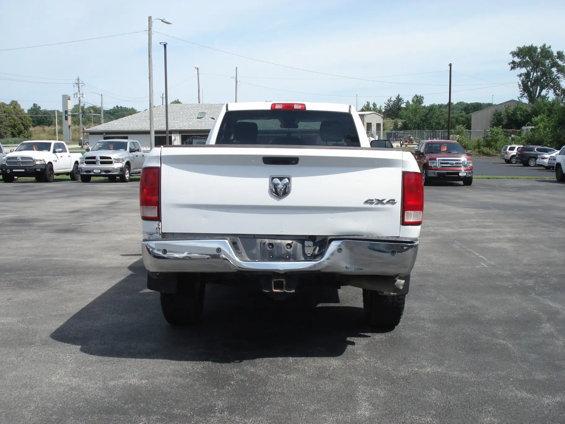 2017 RAM 2500 Tradesman 4X4 Regular Cab photo 4