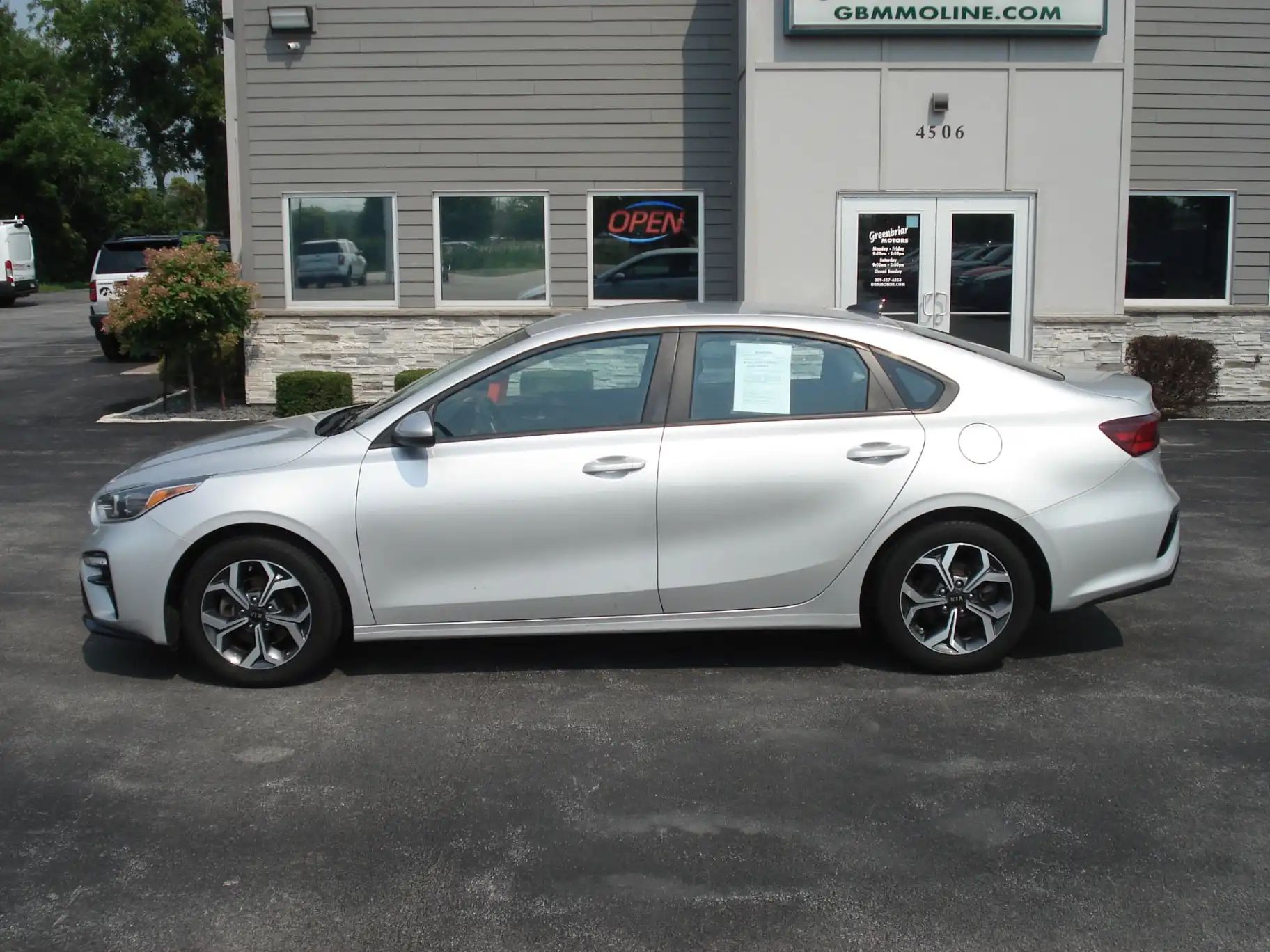 2020 Kia Forte LXS AT's photo