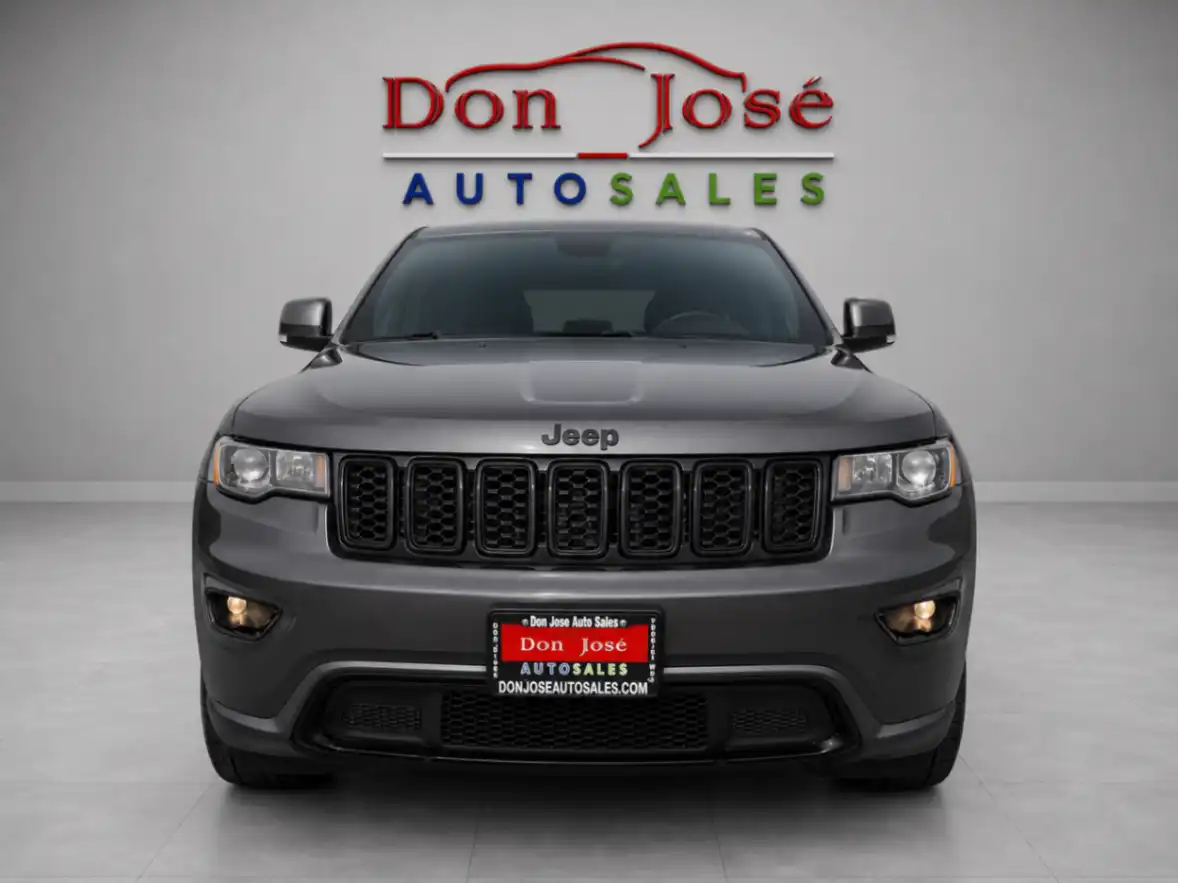 2019 Jeep Grand Cherokee Altitude 4WD's photo