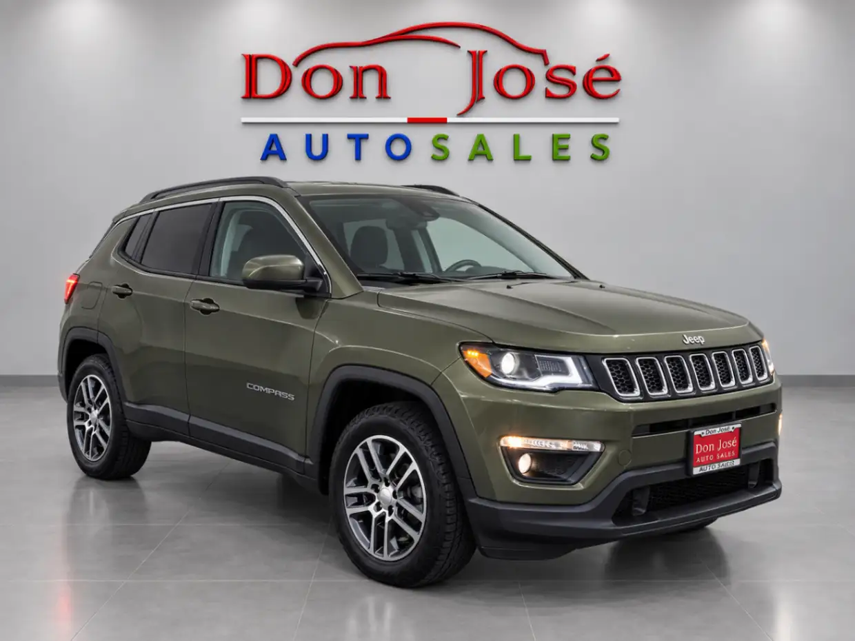 2017 Jeep Compass Latitude's photo