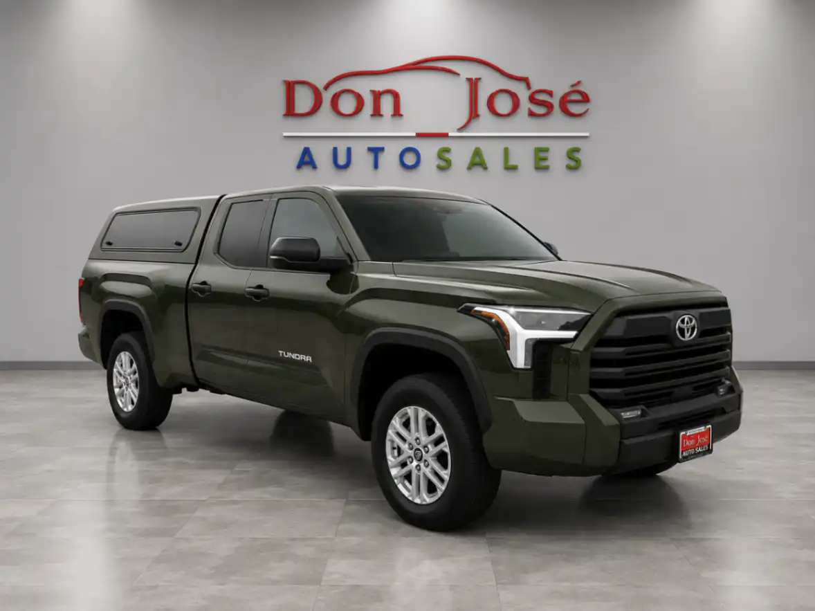 2023 Toyota Tundra SR5 3.4L 4WD Double Cab 6.5' Bed's photo
