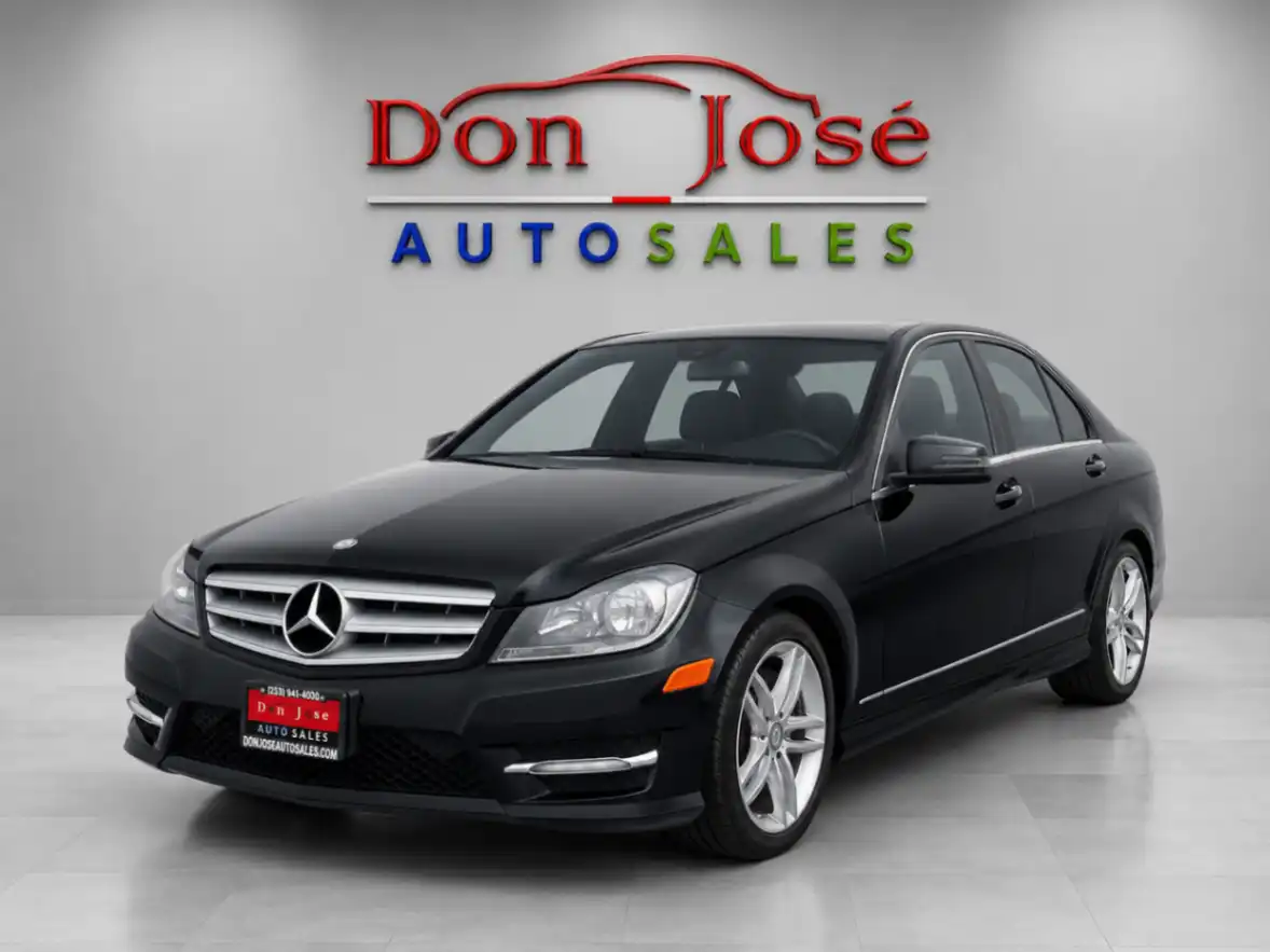 2012 Mercedes-Benz C-Class C250 Sport's photo