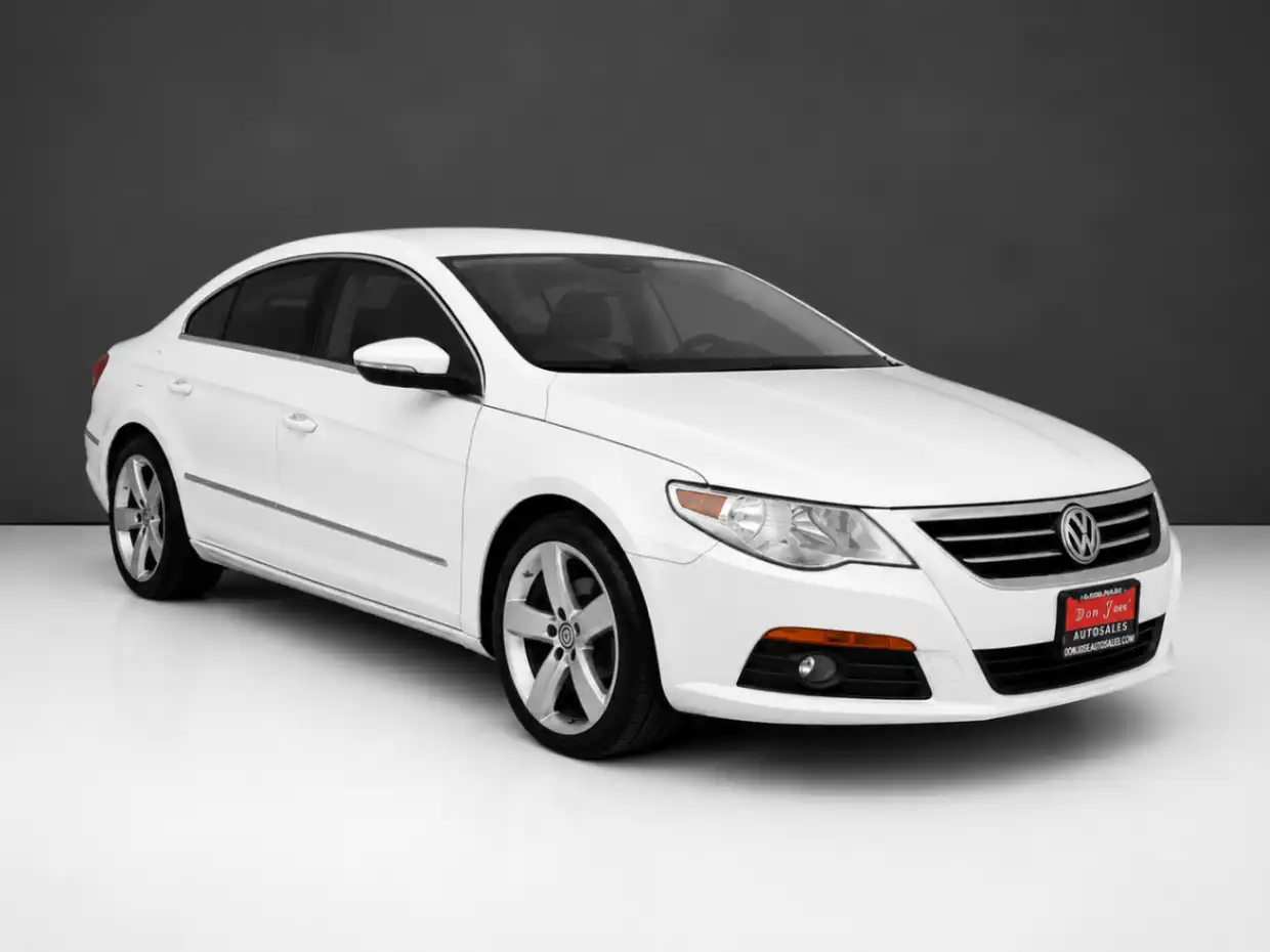 2012 Volkswagen CC Luxury PZEV's photo