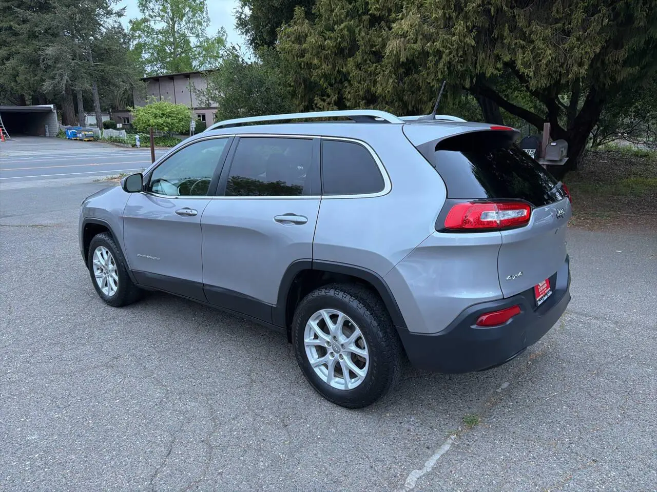 2018 Jeep Cherokee Latitude Plus 4X4 photo 3