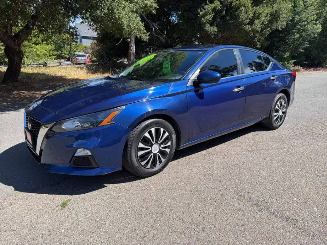 2022 Nissan Altima 2.5 S's photo