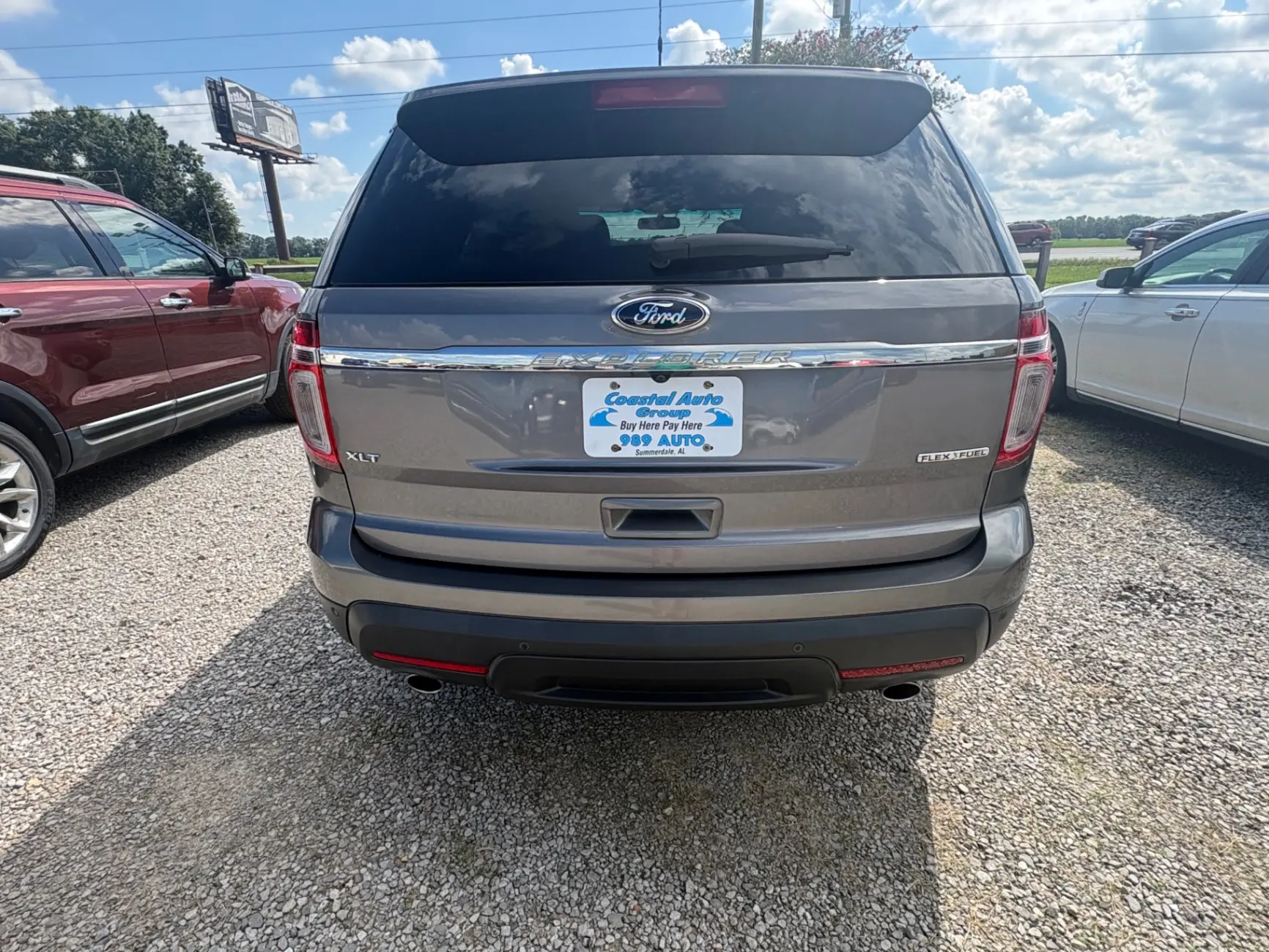 2014 Ford Explorer XLT photo 3