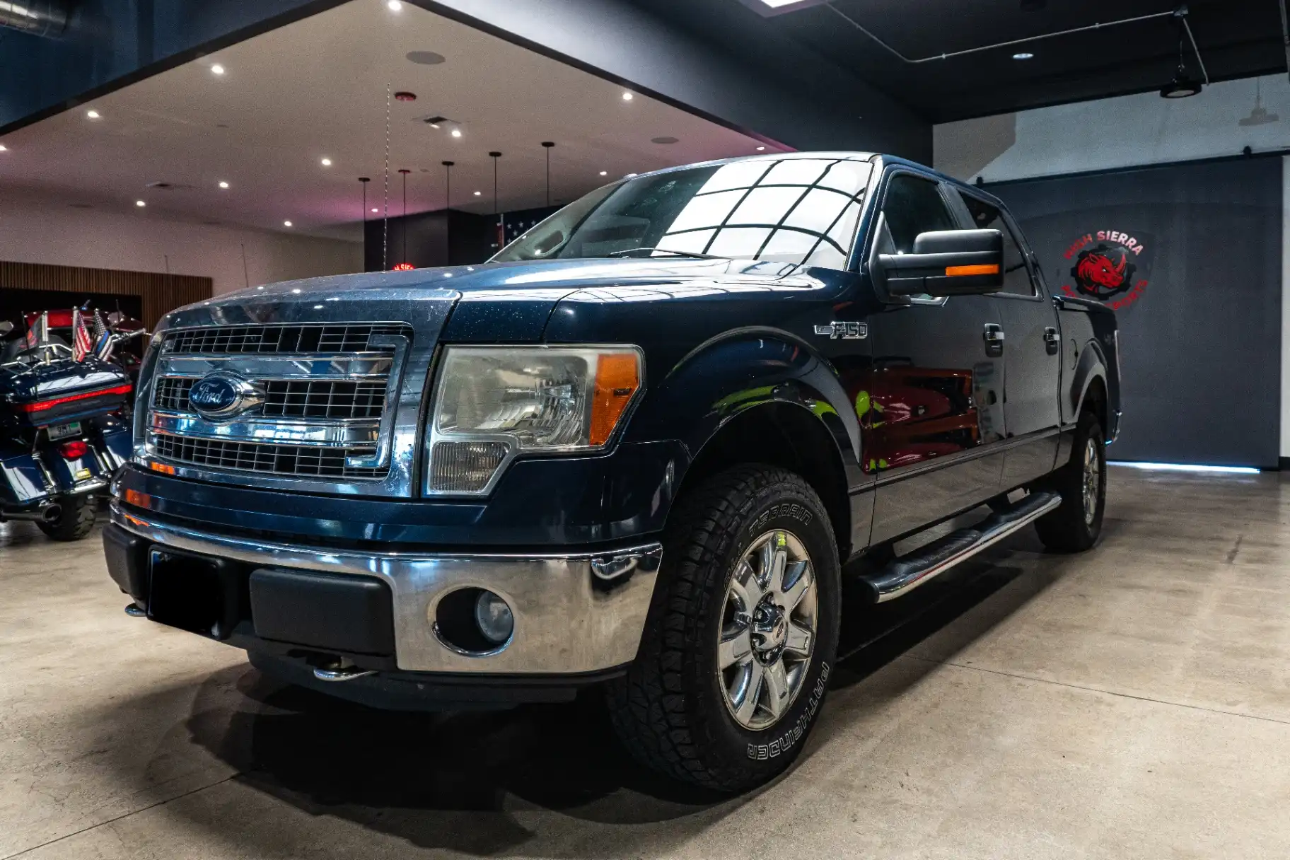 2014 Ford F-150 XL 4x4 SuperCrew 145-in's photo