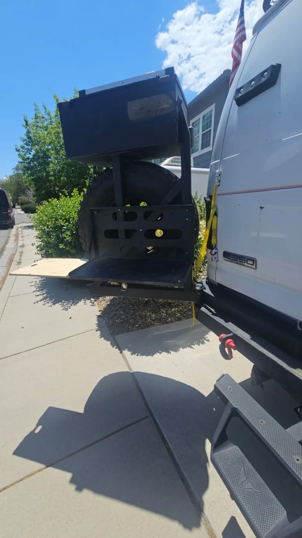 2006 Ford E-Series E-350 Super Duty Extended photo 5