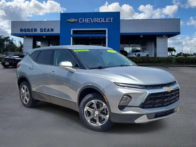 2023 Chevrolet Blazer 2.0T 2LT FWD's photo