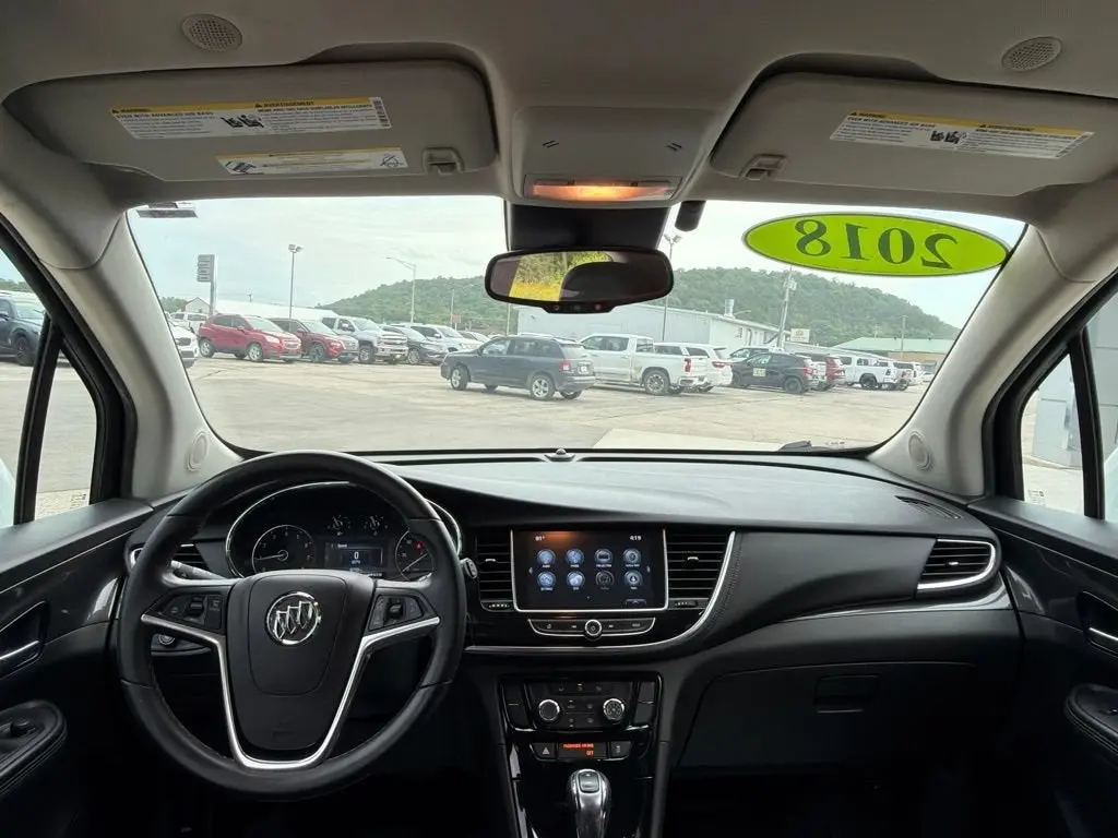 2018 Buick Encore Preferred AWD photo 3