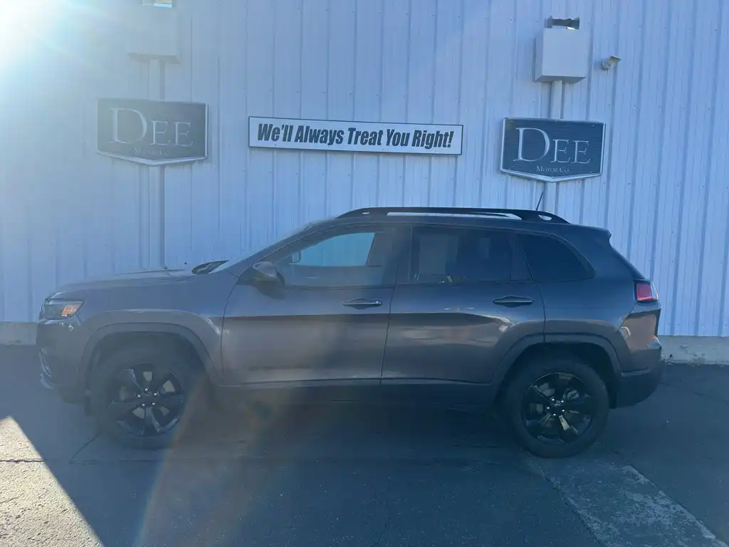 2020 Jeep Cherokee Altitude 4X4's photo