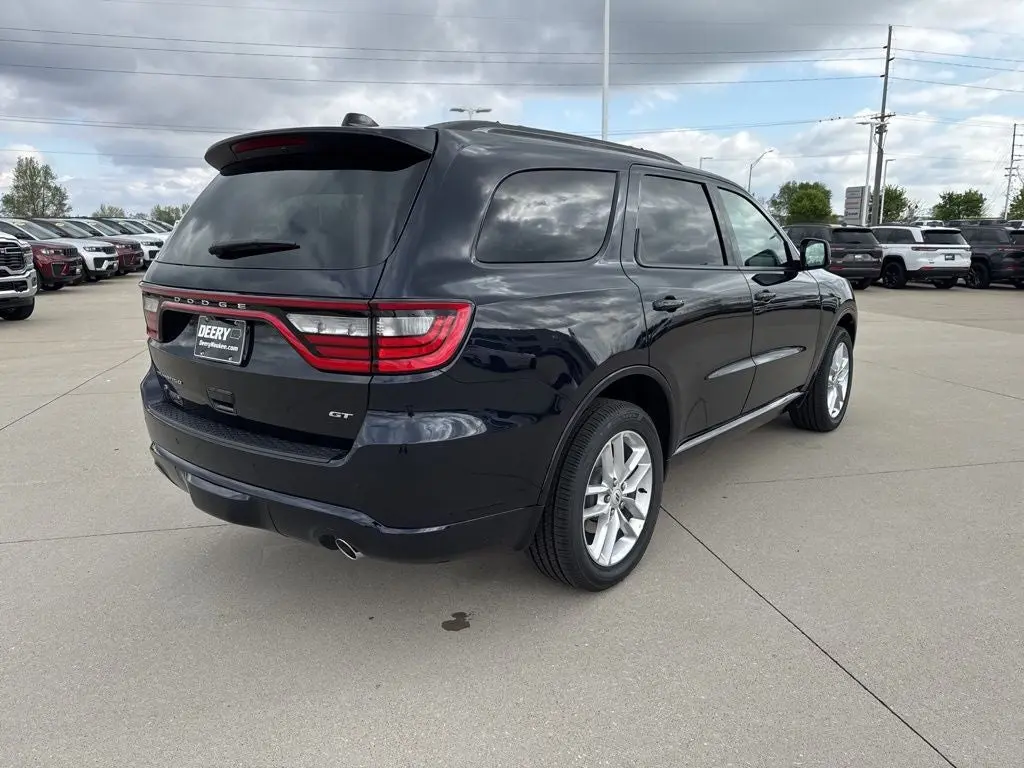 2026 Dodge Durango GT Plus AWD photo 4