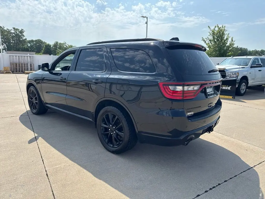 2017 Dodge Durango R/T AWD photo 3