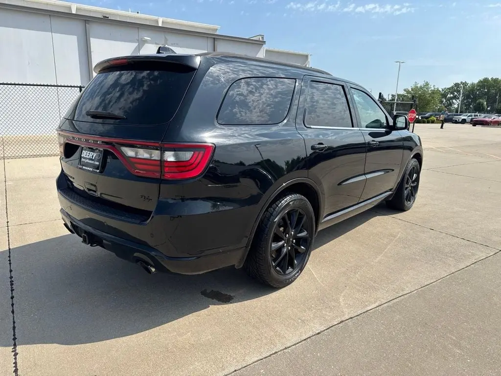 2017 Dodge Durango R/T AWD photo 4