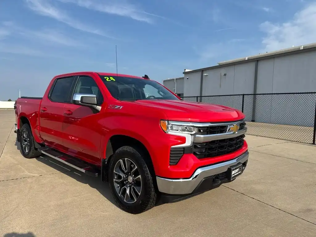 2024 Chevrolet Silverado 1500 LT 4X4 Crew Cab Short Box's photo