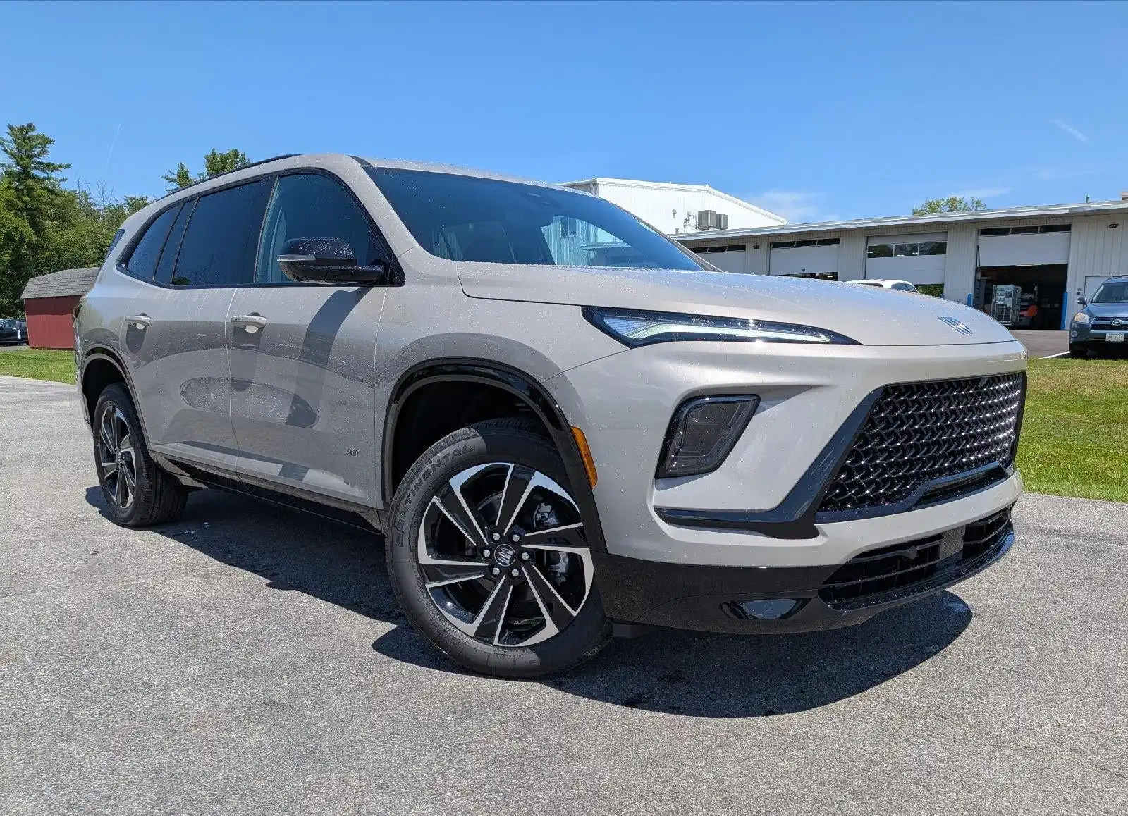 2026 Buick Enclave Sport Touring AWD's photo