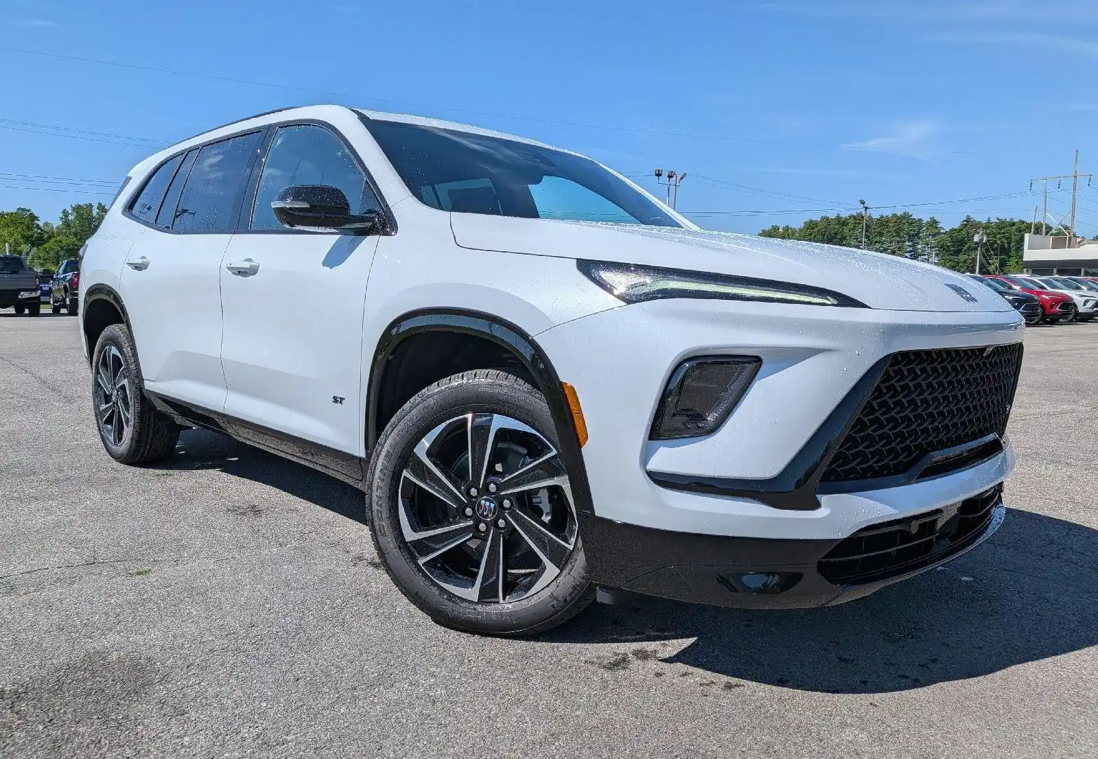 2026 Buick Enclave Sport Touring AWD's photo