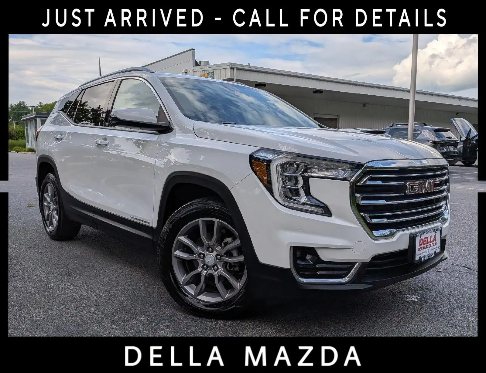 2022 GMC Terrain SLT AWD's photo