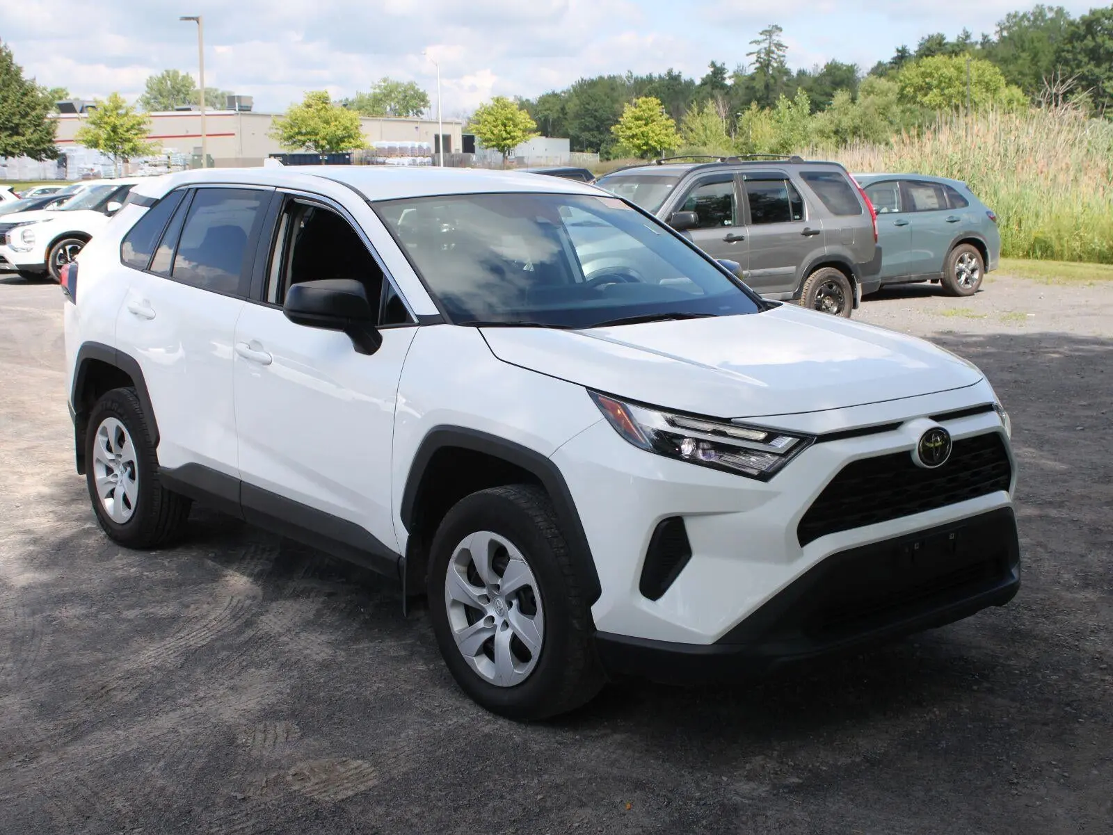 2025 Toyota RAV4 LE AWD photo 3