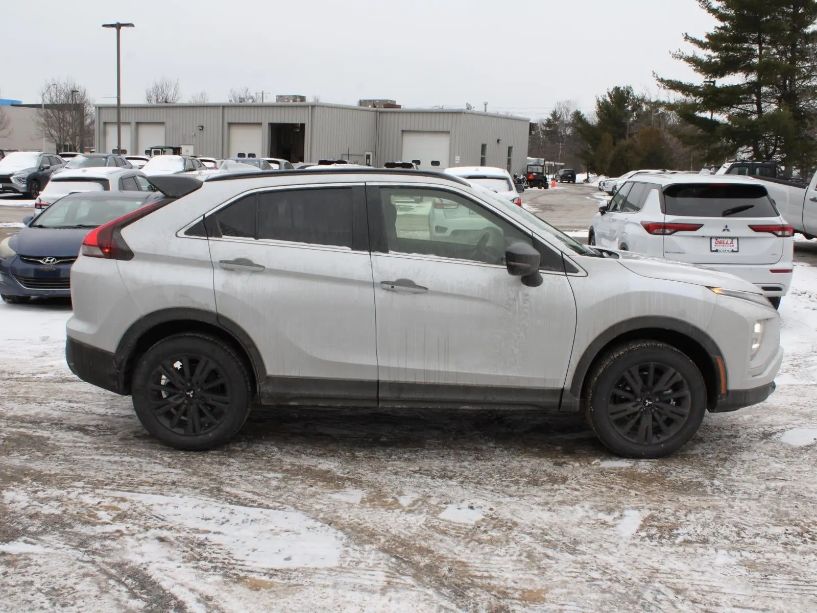 2026 Mitsubishi Eclipse Cross Black Edition S-AWC photo 4