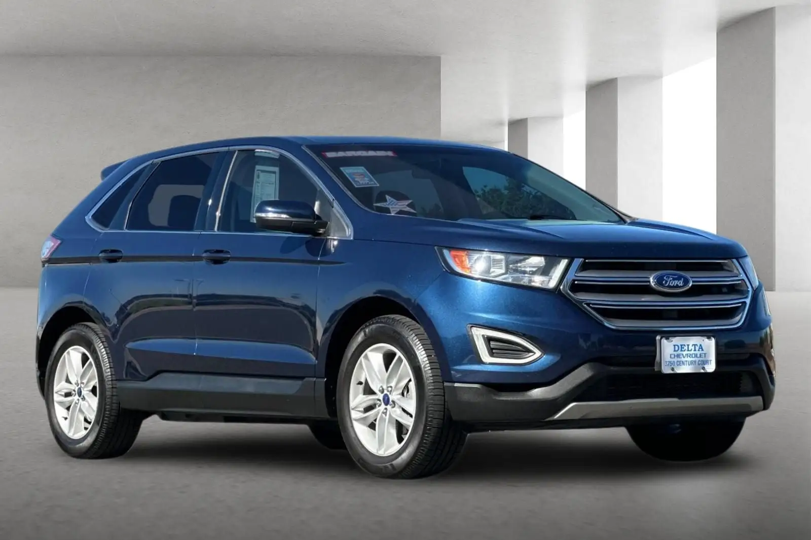 2017 Ford Edge SEL photo 1