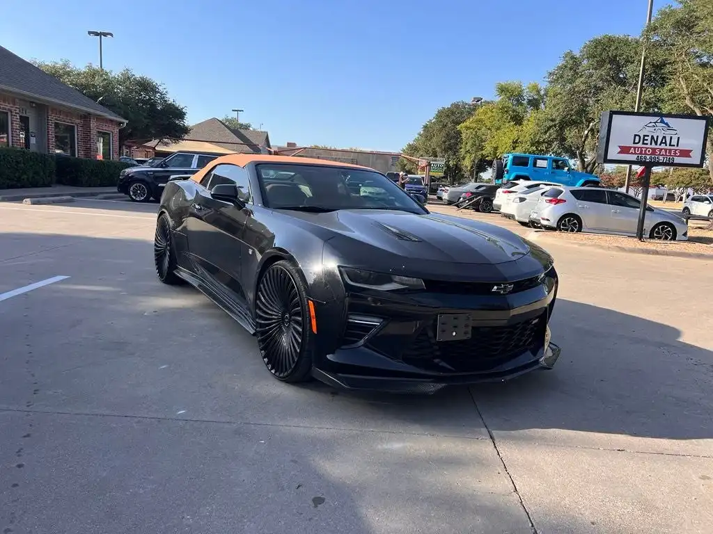 2016 Chevrolet Camaro 6.2 2SS Convertible's photo