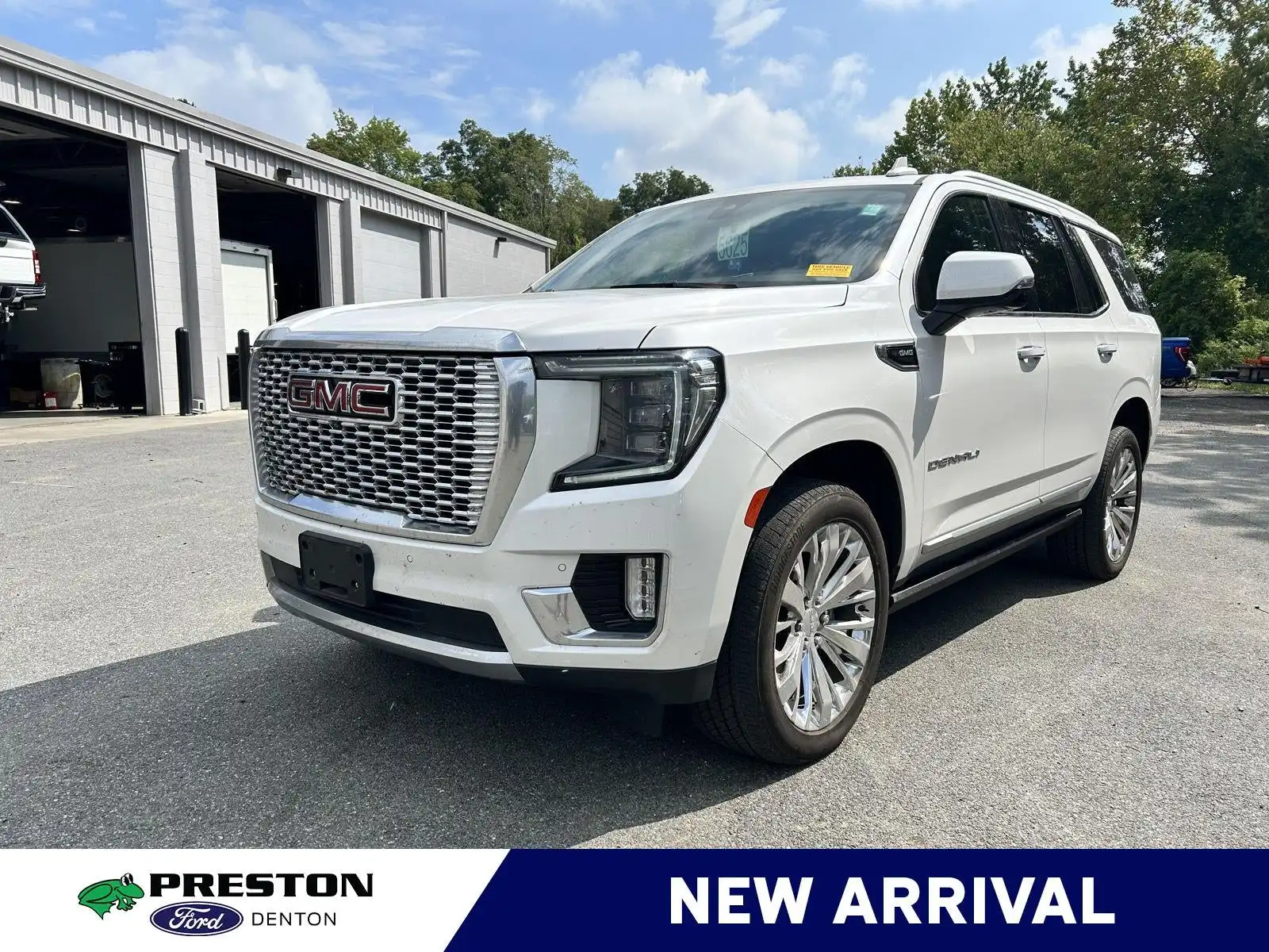 2021 GMC Yukon Denali 4WD's photo