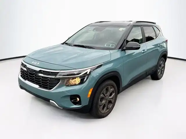 2024 Kia Seltos S AWD's photo