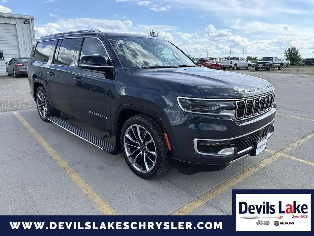 2023 Jeep Wagoneer L Series III 4WD's photo