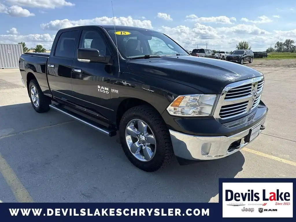 2015 RAM 1500 SLT 4x4 Crew Cab LWB's photo