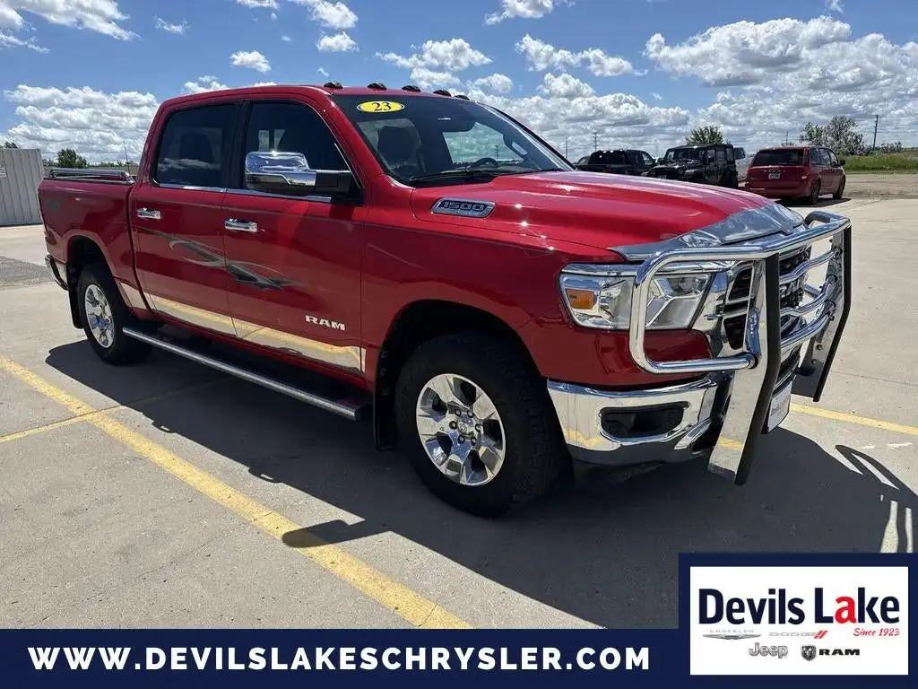 2023 RAM 1500 Big Horn/Lone Star 4x4 Crew Cab 5'7's photo