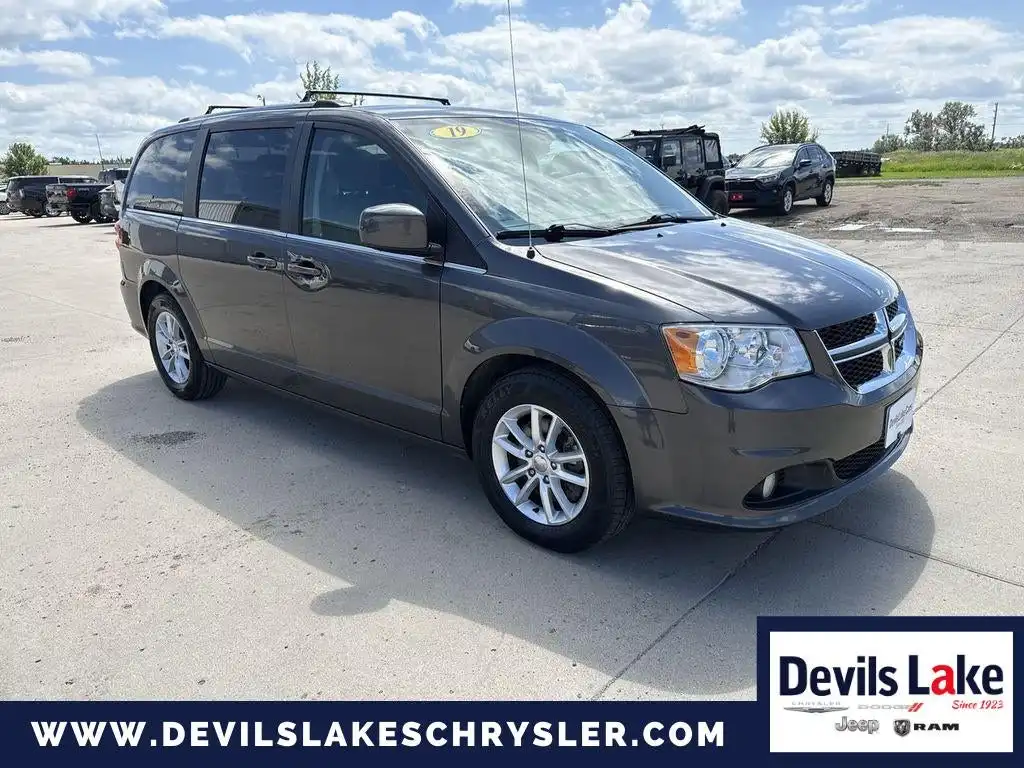 2019 Dodge Grand Caravan SXT's photo