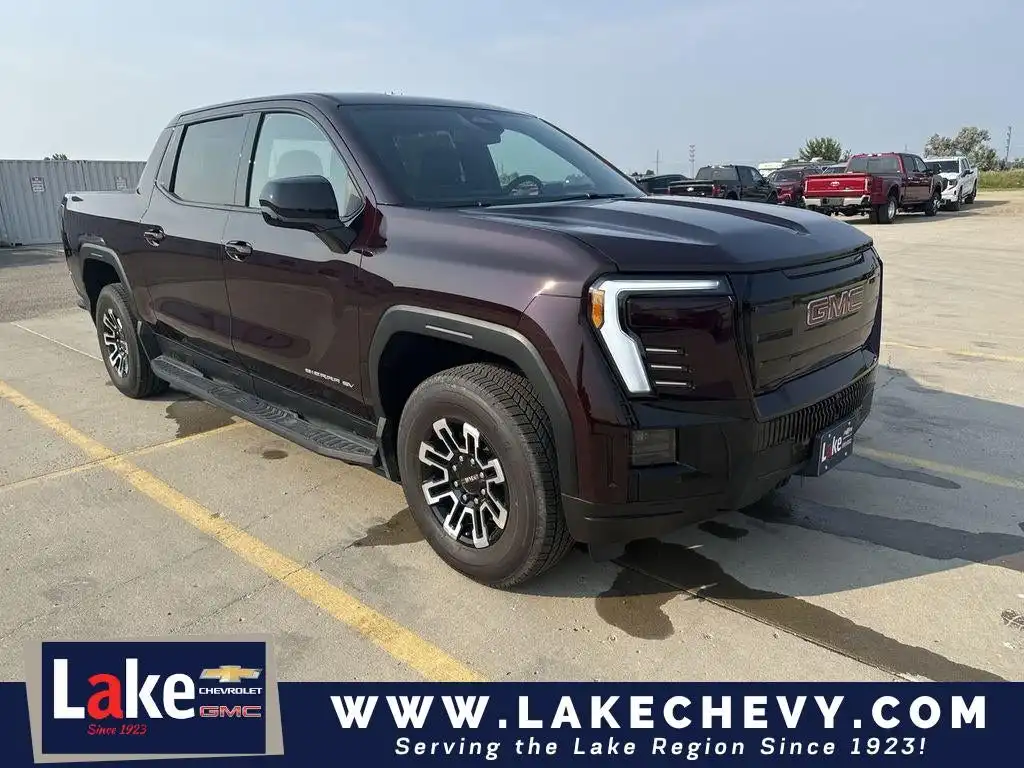 2026 GMC Sierra Elevation Stamdard Range Crew Cab e4WD's photo