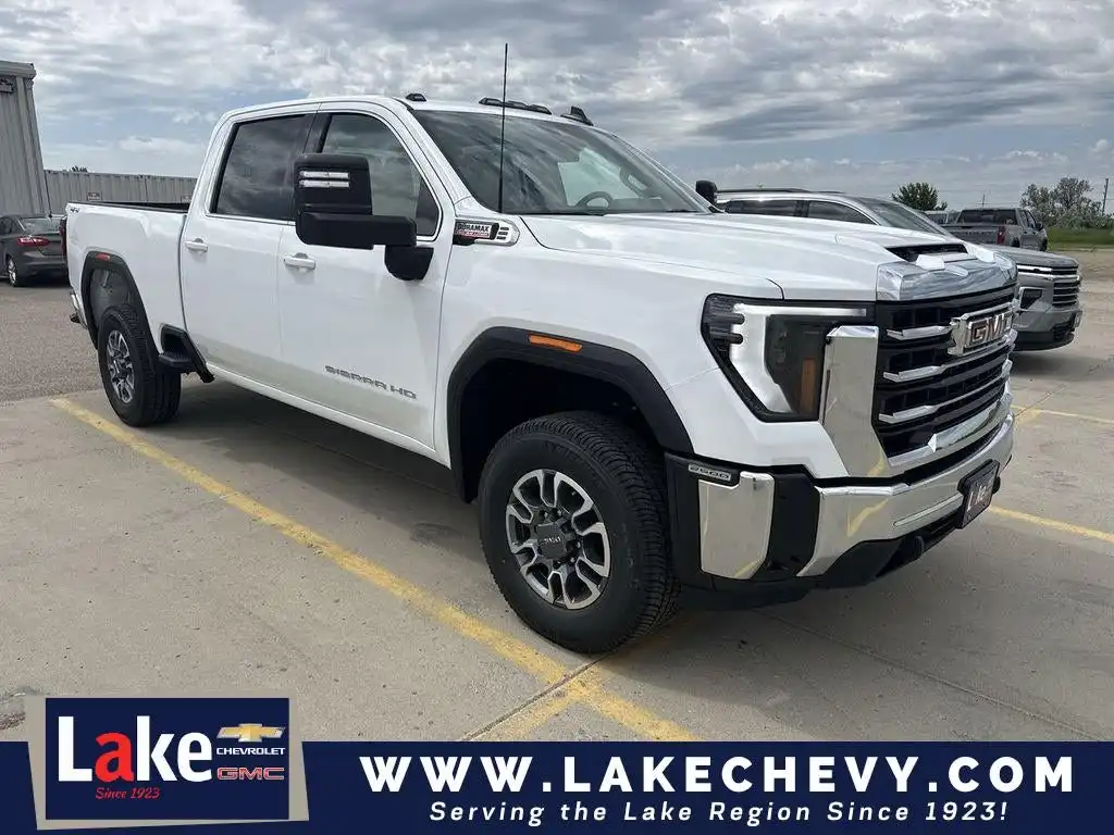 2026 GMC Sierra 4WD Crew Cab Standard Box SLE's photo