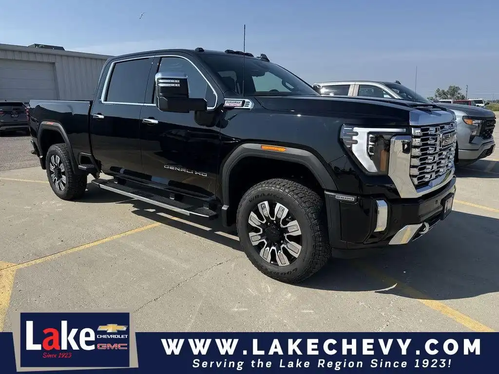 2026 GMC Sierra 4WD Crew Cab Standard Box Denali's photo