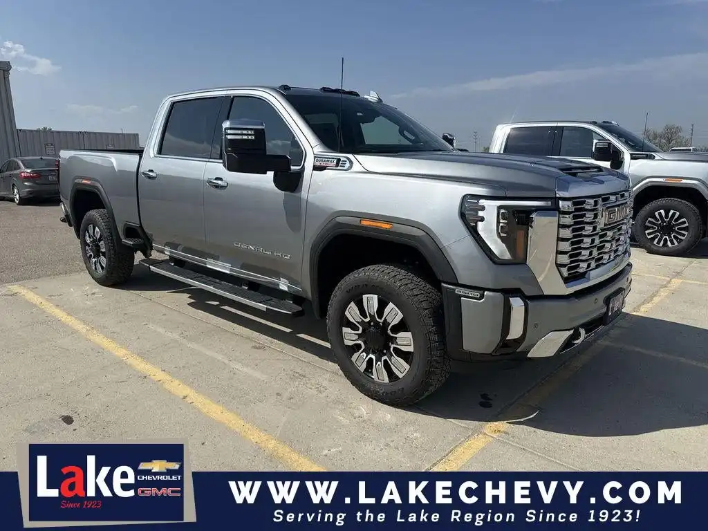 2026 GMC Sierra 4WD Crew Cab Standard Box Denali's photo