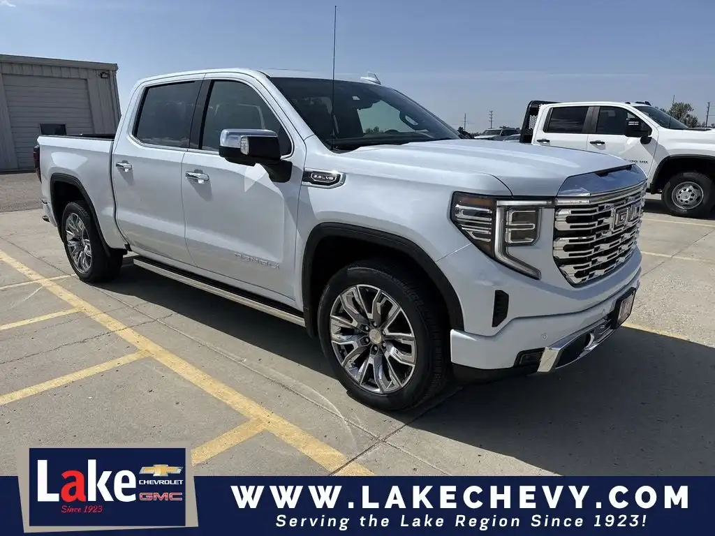2026 GMC Sierra Denali 4WD Crew Cab Short Box's photo