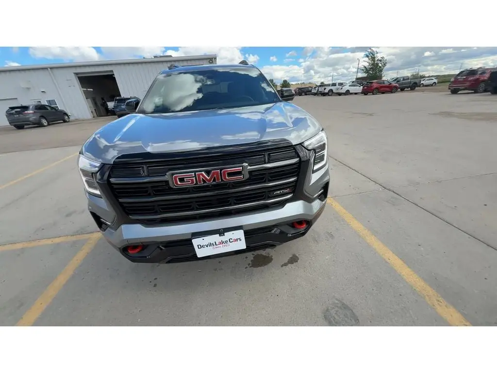 2026 GMC Terrain AT4 AWD photo 4