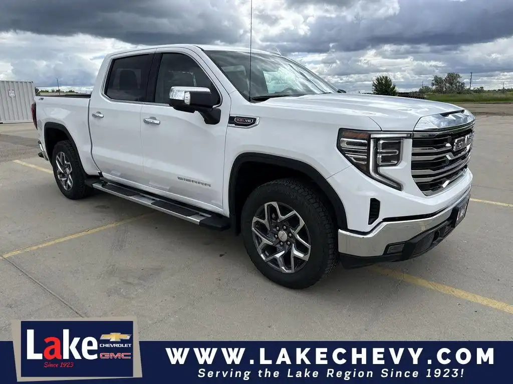 2026 GMC Sierra 4WD Crew Cab Short Box SLT's photo