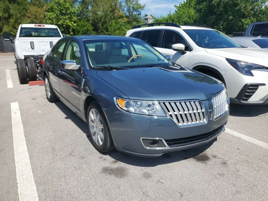 2012 Lincoln MKZ undefined photo 3
