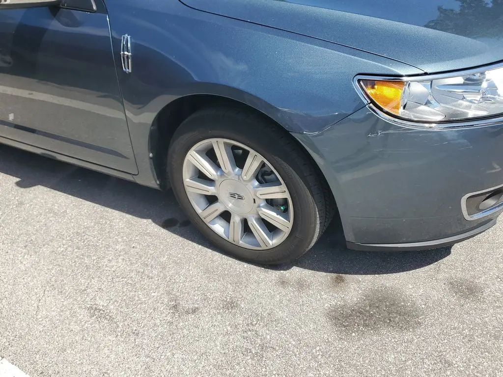 2012 Lincoln MKZ undefined photo 4