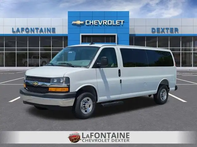 2026 Chevrolet Express LT 3500 Extended's photo