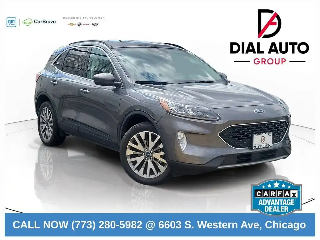 2022 Ford Escape Titanium AWD's photo