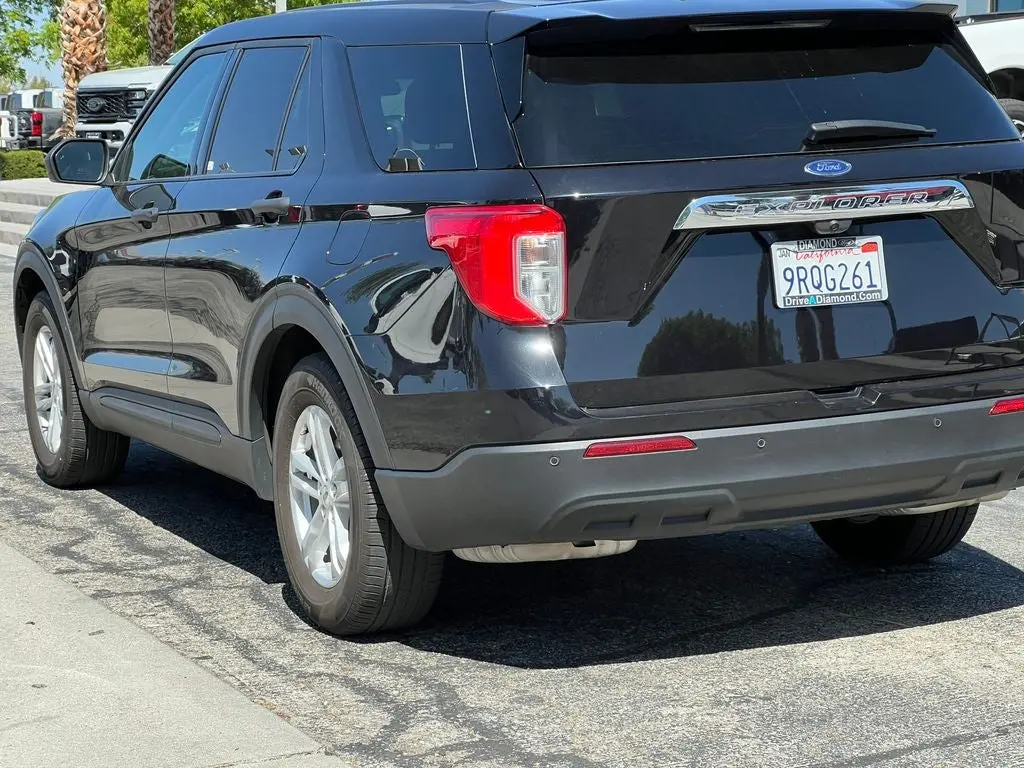 2024 Ford Explorer Base RWD photo 5